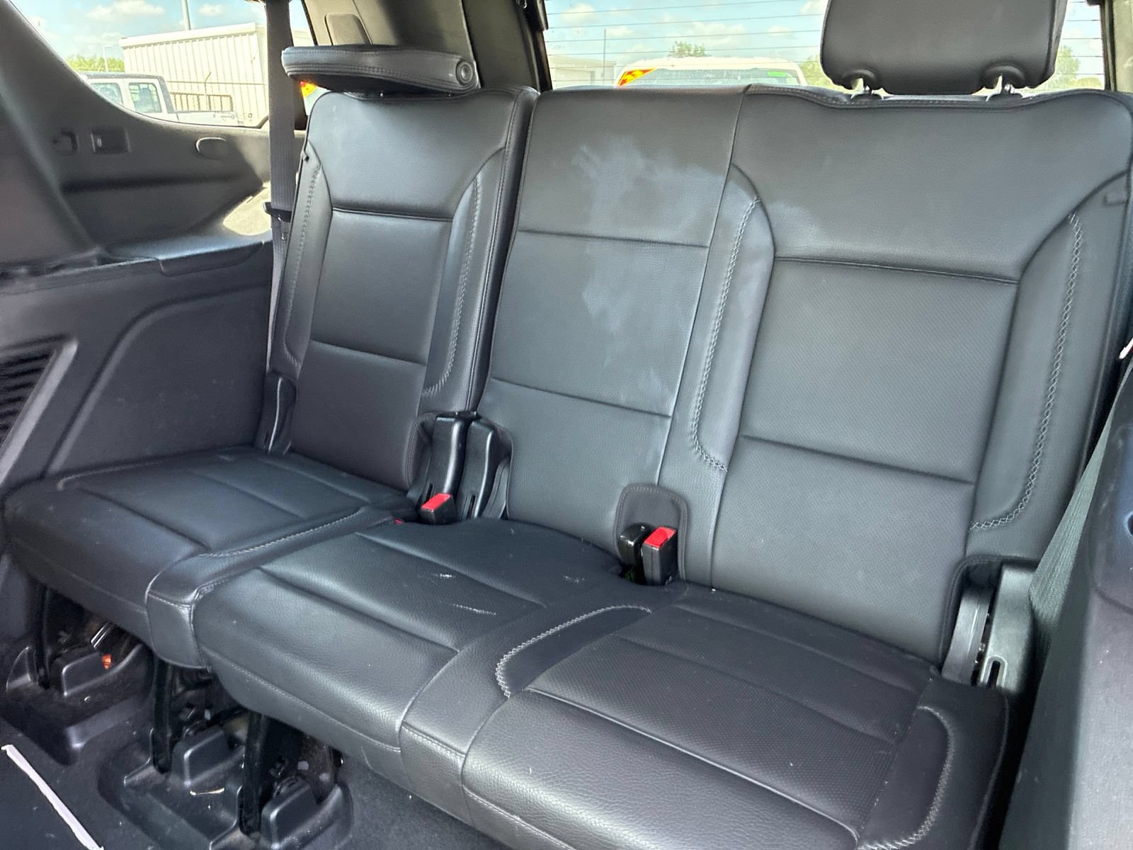 Used 2023 GMC Yukon Denali RWD image 13