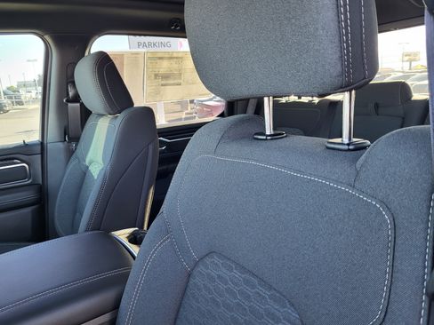 New 2026 RAM 1500 Big Horn AWD/4WD image 18