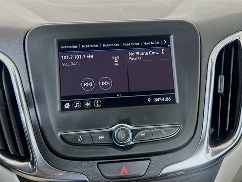 Used 2021 Chevrolet Equinox LS w/ LPO, Floor Liner Package FWD image 19