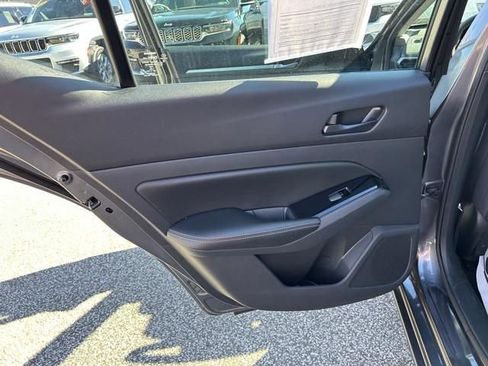 Used 2023 Nissan Altima 2.5 SV FWD image 13