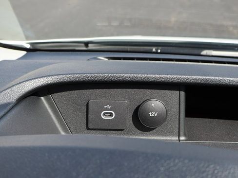 New 2025 Ford Transit 250 Low Roof image 28