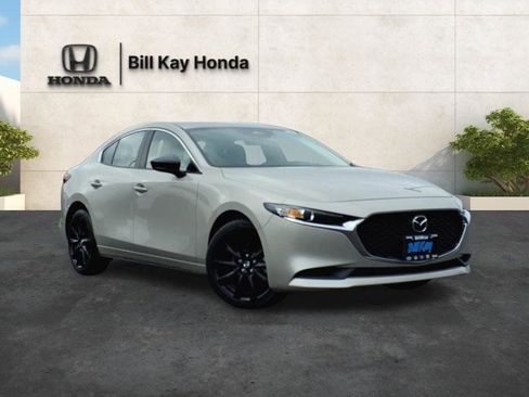 Used 2024 MAZDA MAZDA3 s FWD image 5