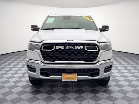 Used 2025 RAM 1500 Big Horn AWD/4WD image 6