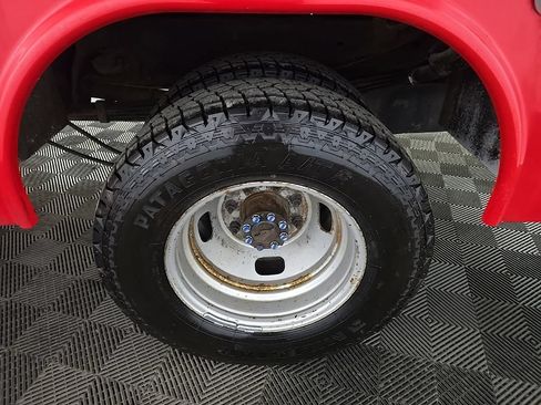 Certified 2019 Ford F350 4x4 Regular Cab DRW Super Duty image 20