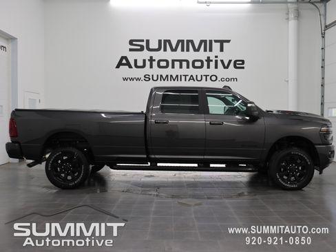 New 2026 RAM 2500 Laramie AWD/4WD image 1