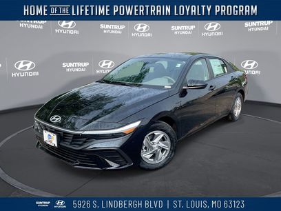 Used 2025 Hyundai Elantra SE