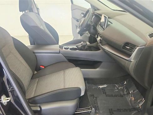 Used 2023 Nissan Rogue SV AWD/4WD image 30