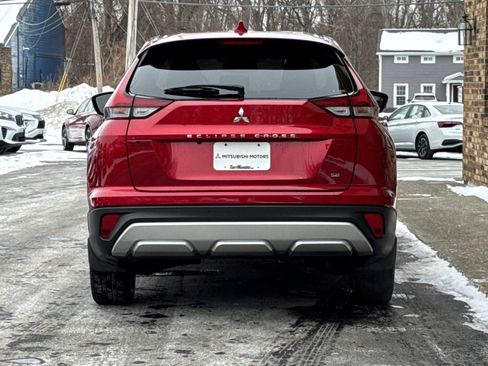 Used 2023 Mitsubishi Eclipse Cross SE image 4
