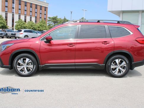 Certified 2024 Subaru Ascent Premium w/ Convenience Package AWD/4WD image 8