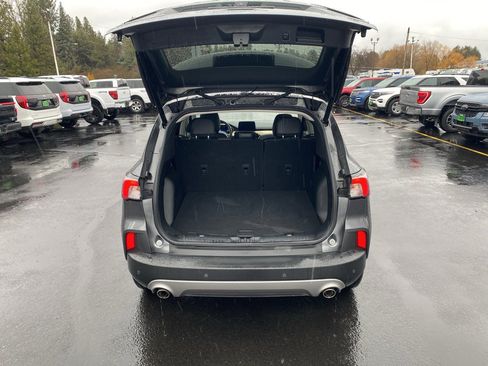 Used 2022 Ford Escape Titanium w/ Titanium Elite Package image 18