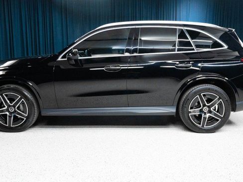 Certified 2026 Mercedes-Benz GLC 300 4MATIC image 8