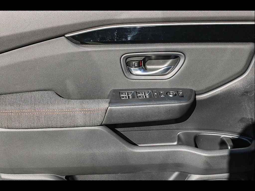 New 2026 Honda Pilot Sport image 18