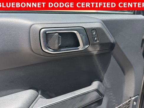 Used 2025 Ford Bronco Badlands AWD/4WD image 10