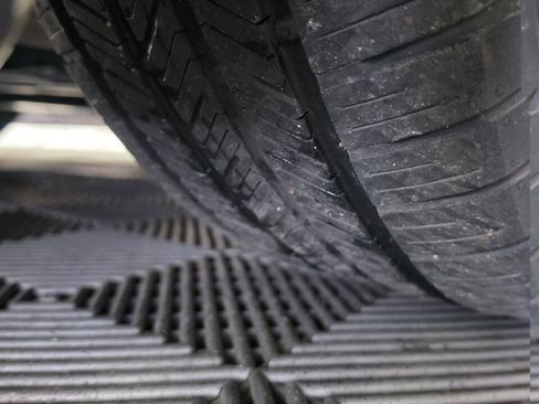 Used 2013 Buick Verano FWD image 28
