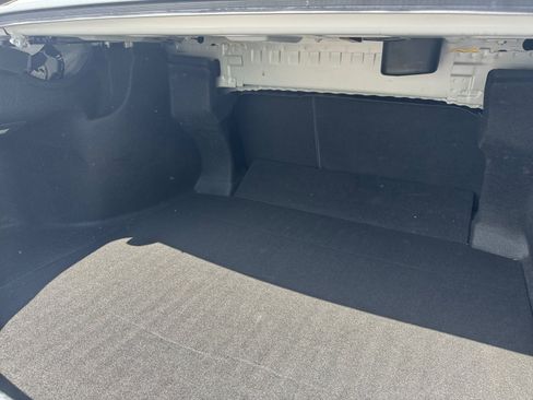 Used 2022 Toyota Camry SE FWD image 17