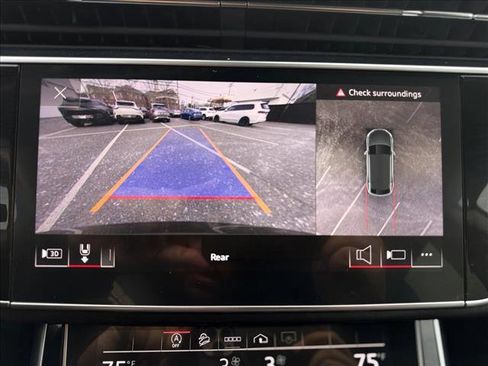 Used 2023 Audi Q8 Premium Plus w/ Premium Plus Package image 23