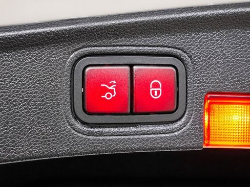 Used 2018 Mercedes-Benz C 63 AMG C 63 AMGﾮ image 86