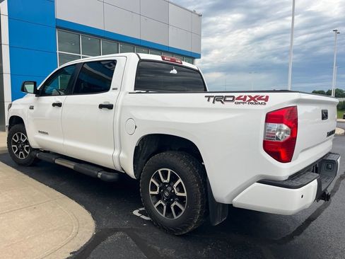 Used 2019 Toyota Tundra SR5 w/ TRD Off Road Package AWD/4WD image 4