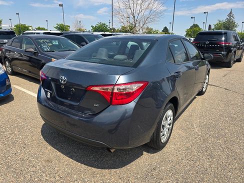 Used 2019 Toyota Corolla LE FWD image 16