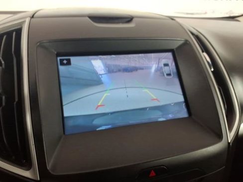 Used 2018 Ford Edge SEL w/ Equipment Group 201A image 27