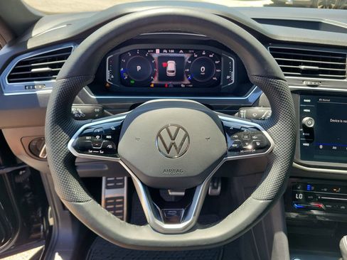 Used 2024 Volkswagen Tiguan SEL R-Line AWD/4WD image 23