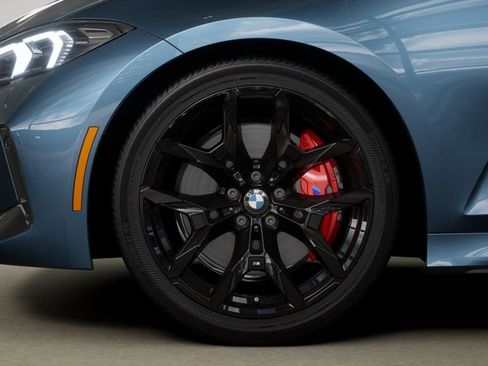 New 2026 BMW 330i Sedan w/ M Sport Package image 32