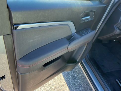 New 2026 Chevrolet Colorado Z71 image 11