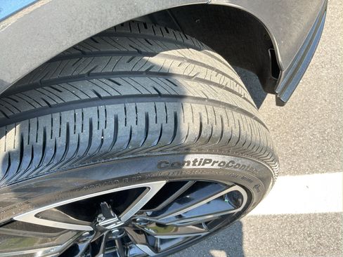 Used 2023 Honda Accord Touring image 12