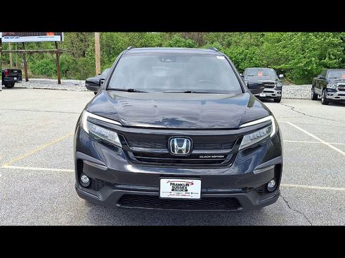 Used 2021 Honda Pilot Black Edition image 3