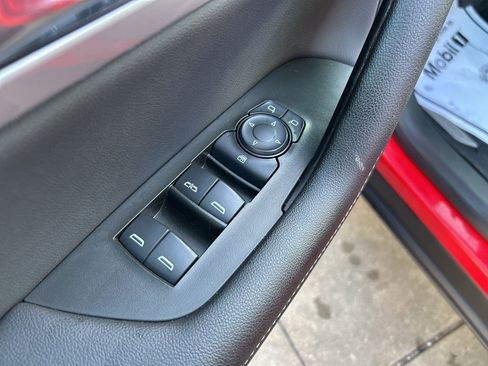 Used 2024 Chevrolet Blazer LT w/ Convenience Package image 21