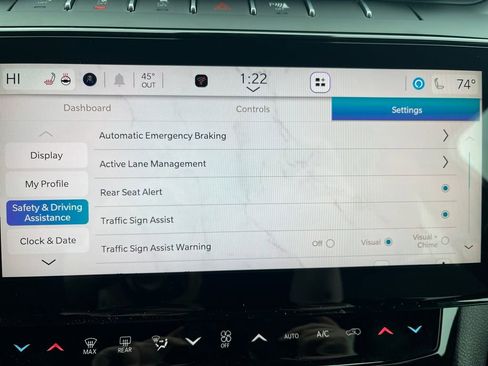New 2026 Jeep Grand Cherokee L Limited w/ Limited Altitude Package AWD/4WD image 9
