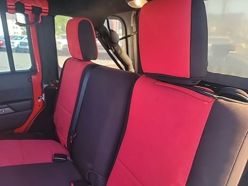 Used 2016 Jeep Wrangler Unlimited Sport w/ Quick Order Package 23S AWD/4WD image 12