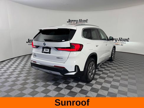 Used 2025 BMW X1 xDrive28i image 7