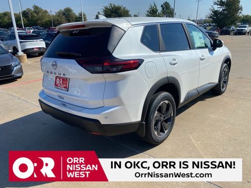 New 2026 Nissan Rogue SV image 5