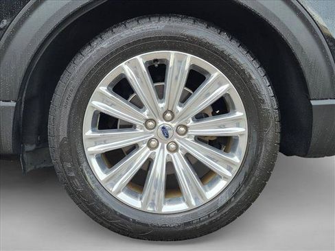 Used 2020 Ford Explorer Limited RWD image 23