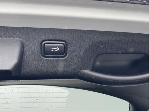 Used 2025 Kia Sportage X-Line w/ Premium Package AWD/4WD image 10