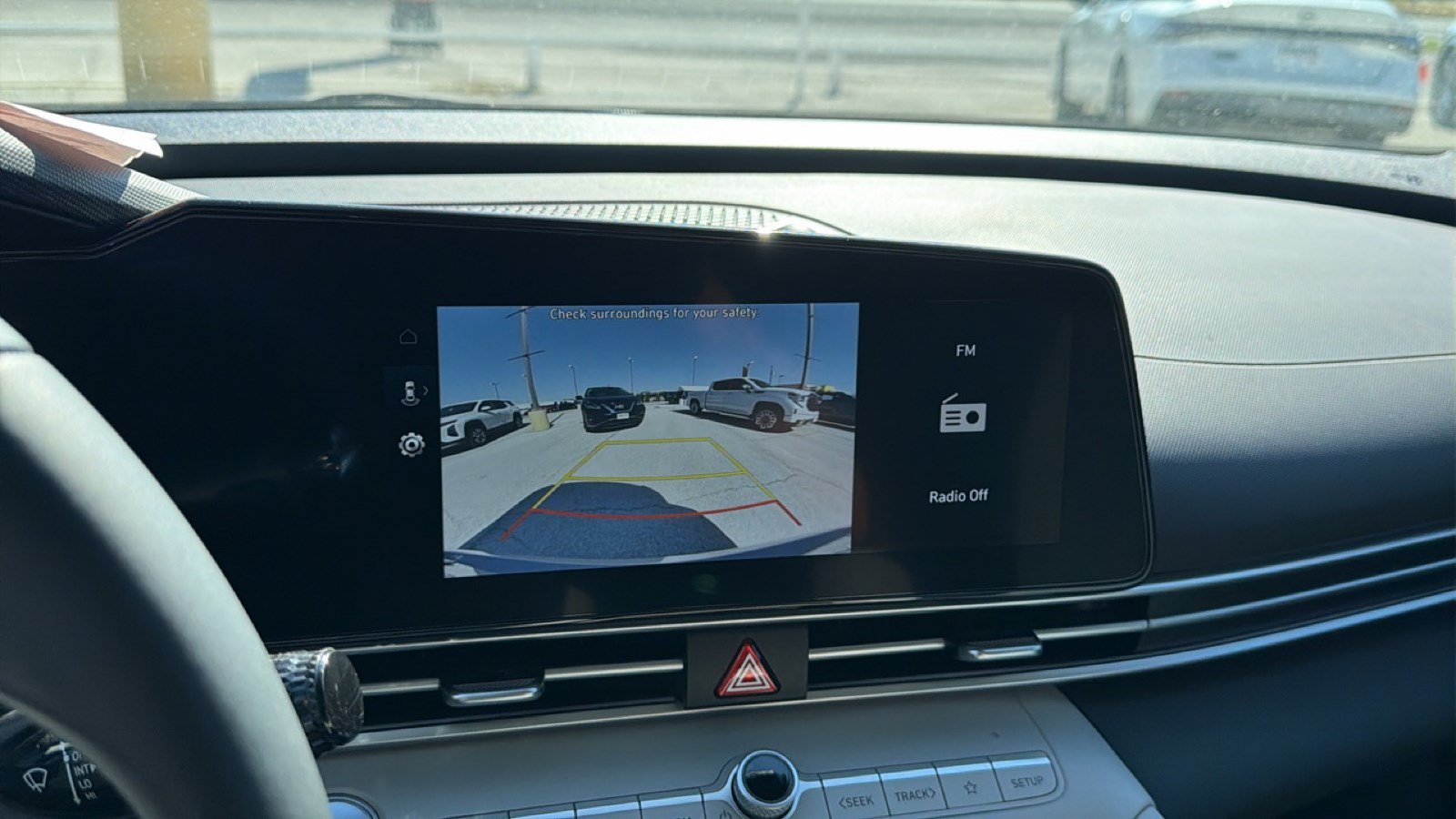 Used 2025 Hyundai Elantra Limited w/ Cargo Package FWD image 19