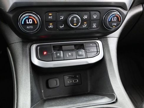Used 2023 GMC Acadia SLT w/ Elevation Edition AWD/4WD image 47
