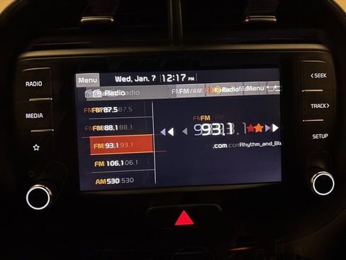 Used 2023 Kia Soul LX w/ LX Technology Package image 18