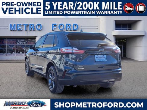 Used 2023 Ford Edge SEL w/ Sport Appearance Package image 6