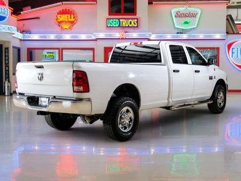 Used 2012 RAM 2500 ST w/ Chrome Appearance Group AWD/4WD image 3