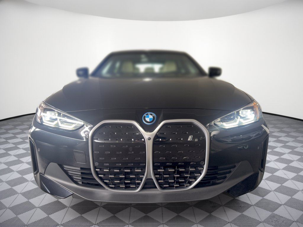 Used 2024 BMW i4 xDrive40i w/ Premium Package AWD/4WD image 4