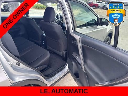 Used 2017 Toyota RAV4 LE FWD image 13