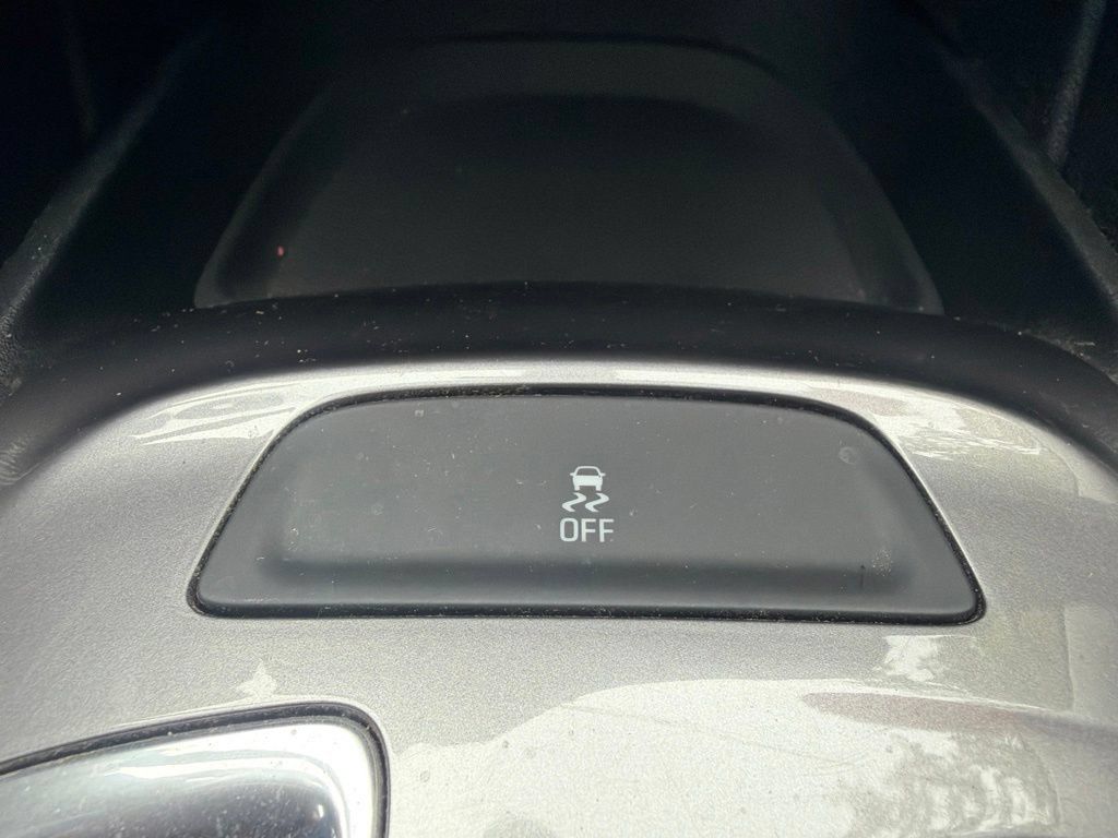 Certified 2018 Chevrolet Malibu LS FWD image 6