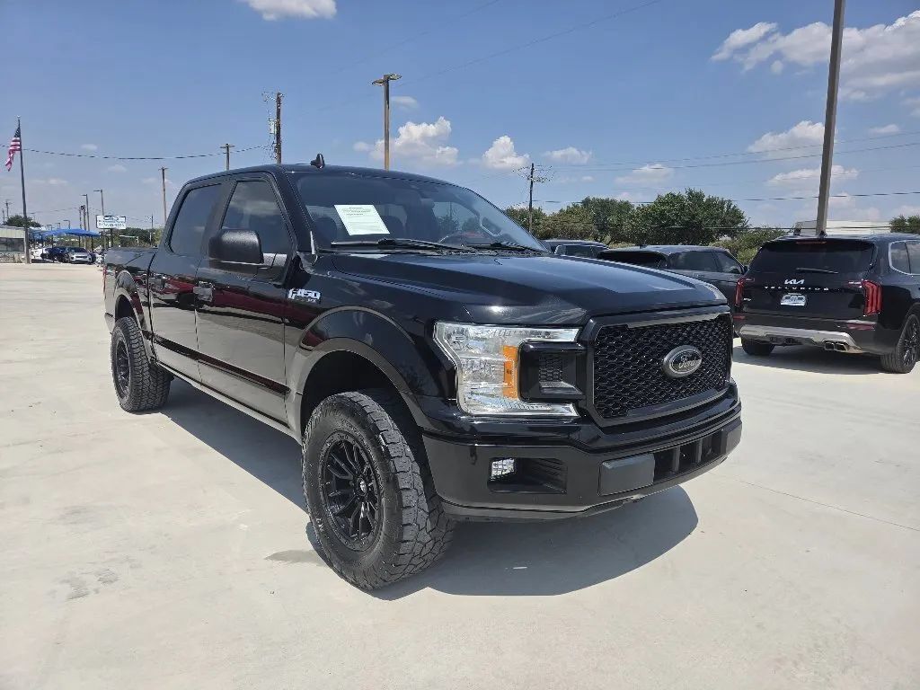 Used 2020 Ford F150 XL w/ Equipment Group 101A Mid RWD image 3
