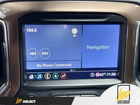 Used 2020 Chevrolet Silverado 1500 High Country w/ Z71 Off-Road Package AWD/4WD image 15