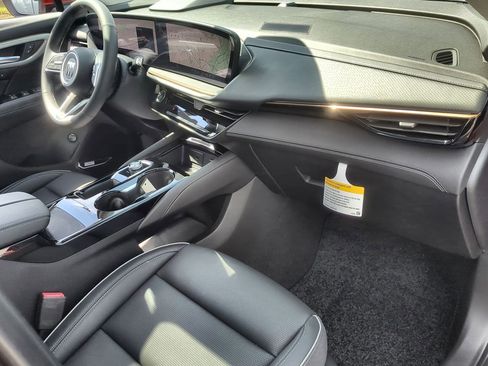 New 2025 Buick Envision Avenir image 30