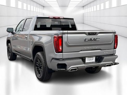 Used 2025 GMC Sierra 1500 Denali Ultimate AWD/4WD image 7