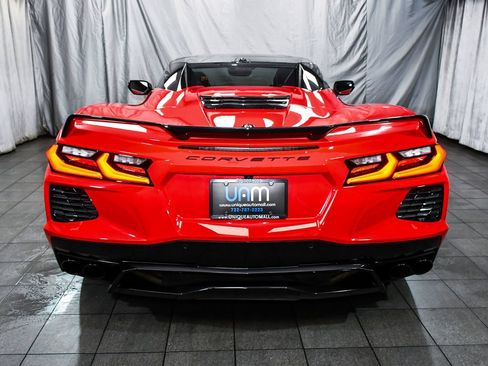Used 2024 Chevrolet Corvette Stingray Premium Conv w/ Z51 Performance Package RWD image 6