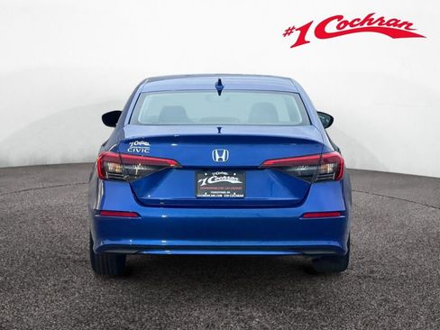 Used 2023 Honda Civic LX image 6